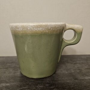 Hull Pottery Avocado Green Drip Glaze Coffee Cup Mug